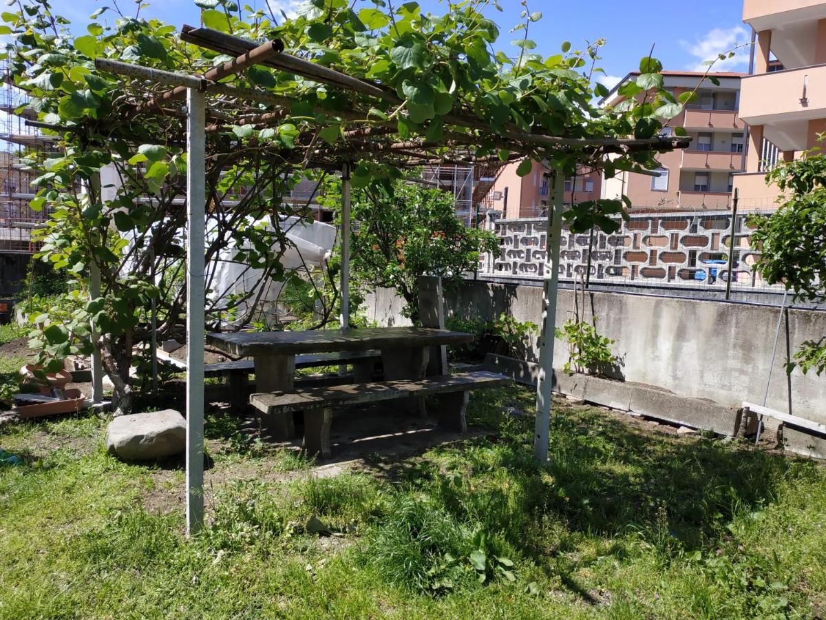 Apartament Casa Marina Verbania Zewnętrze zdjęcie